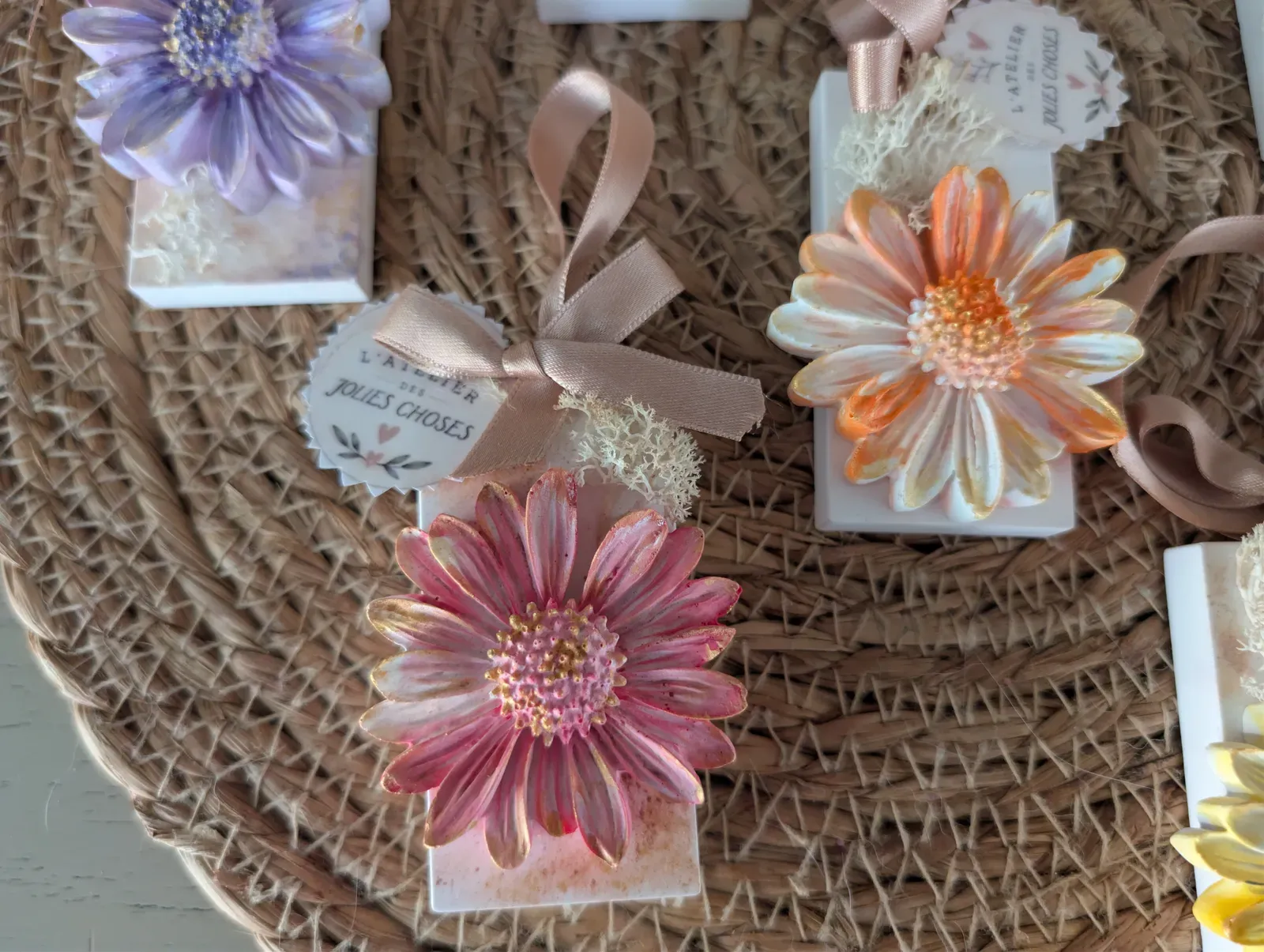 Suspension fleur sans parfum — photo 3